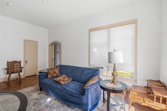615 W Texas Street, Denison, TX 75020