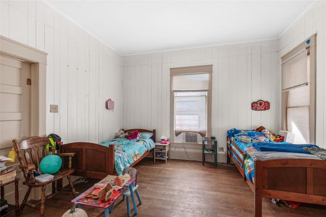 615 W Texas Street, Denison, TX 75020