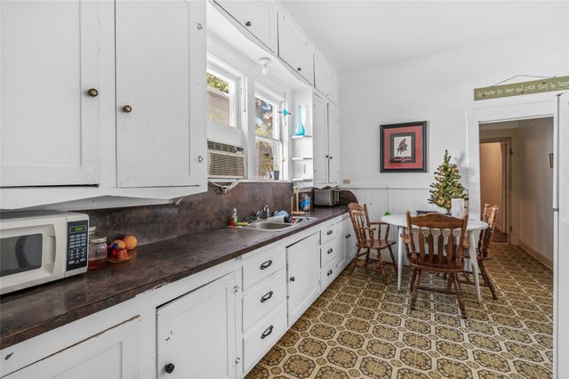 615 W Texas Street, Denison, TX 75020