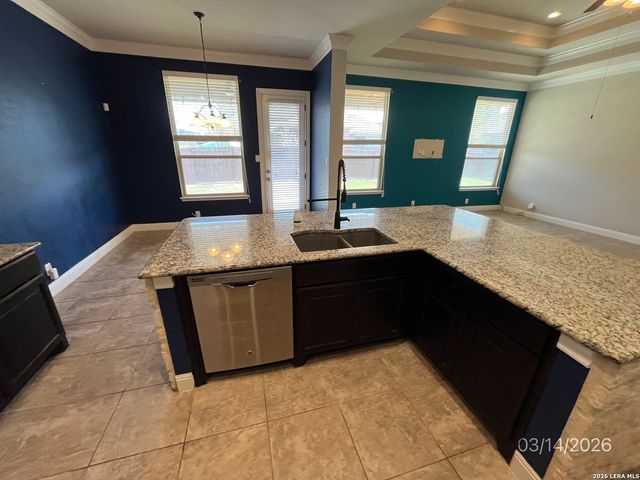 520 Albarella, Cibolo, TX 78108