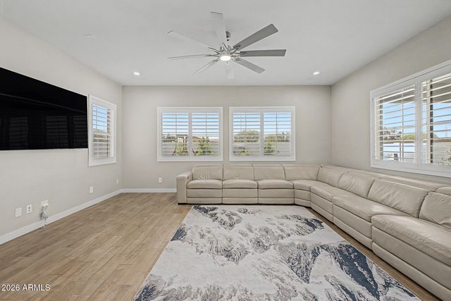 4260 S AMETHYST Drive, Chandler, AZ 85249