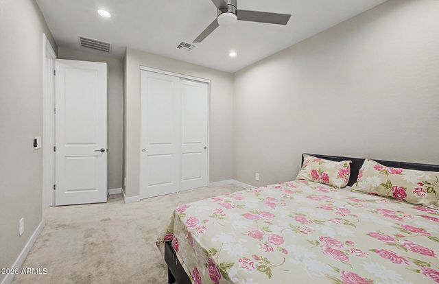 4260 S AMETHYST Drive, Chandler, AZ 85249