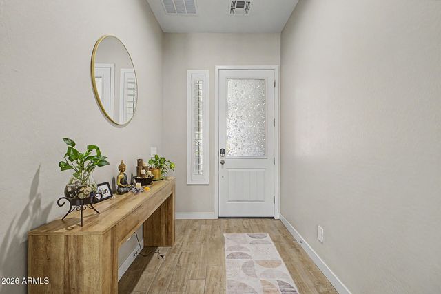 4260 S AMETHYST Drive, Chandler, AZ 85249