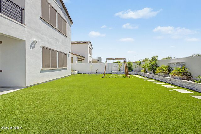 4260 S AMETHYST Drive, Chandler, AZ 85249