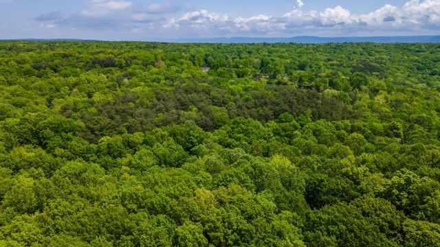 171 Fieldstone Lane, Pikeville, TN 37367