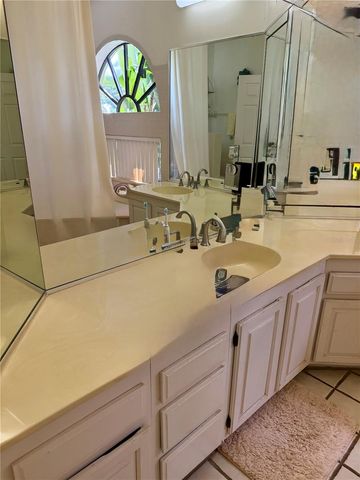 1260 LAKE WILLISARA CIRCLE, Orlando, FL 32806