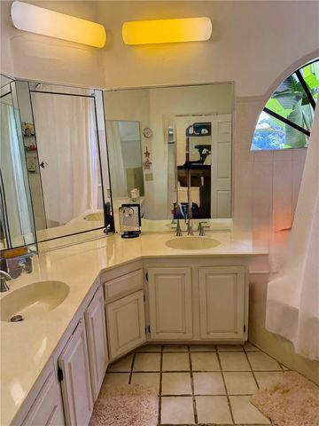 1260 LAKE WILLISARA CIRCLE, Orlando, FL 32806