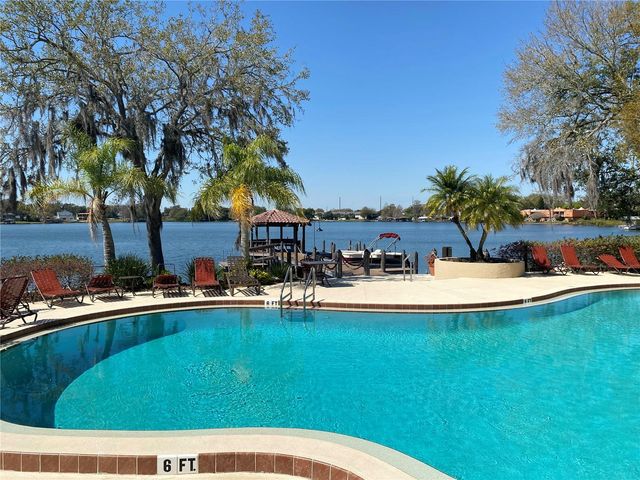 1260 LAKE WILLISARA CIRCLE, Orlando, FL 32806