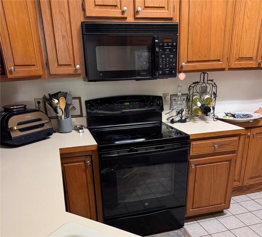 1260 LAKE WILLISARA CIRCLE, Orlando, FL 32806