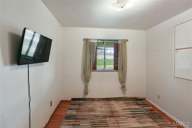 11511 Corlyn Drive, St Louis, MO 63138