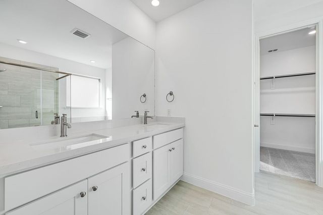 129 South Oak Drive, Oak Point, TX 75068