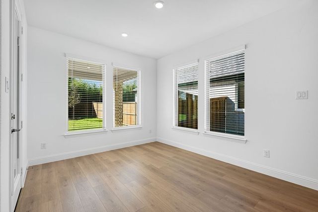 129 South Oak Drive, Oak Point, TX 75068