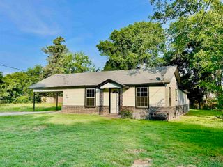 1413 Dudley Dr., Kilgore, TX 75662
