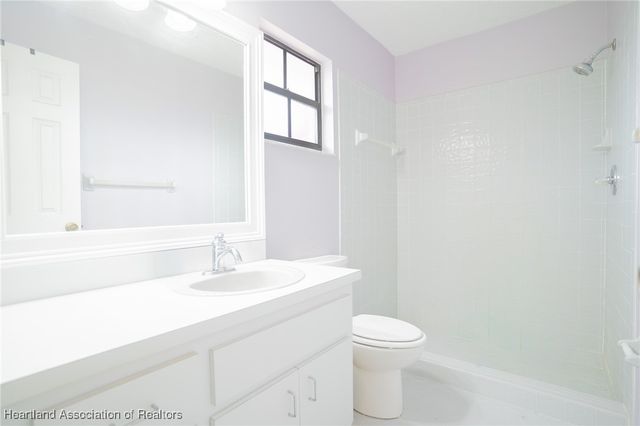 17 Notre Dame Street, Lake Placid, FL 33852