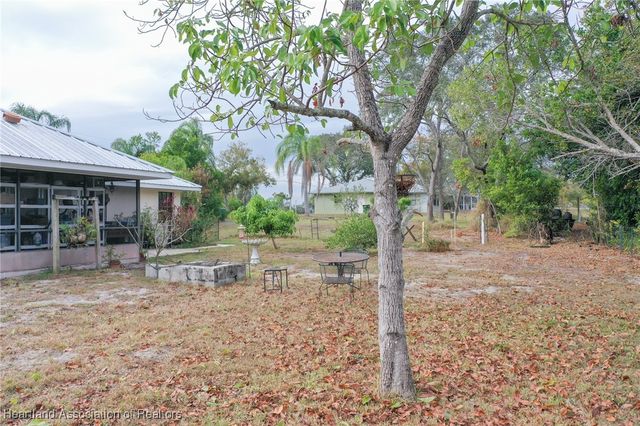 17 Notre Dame Street, Lake Placid, FL 33852