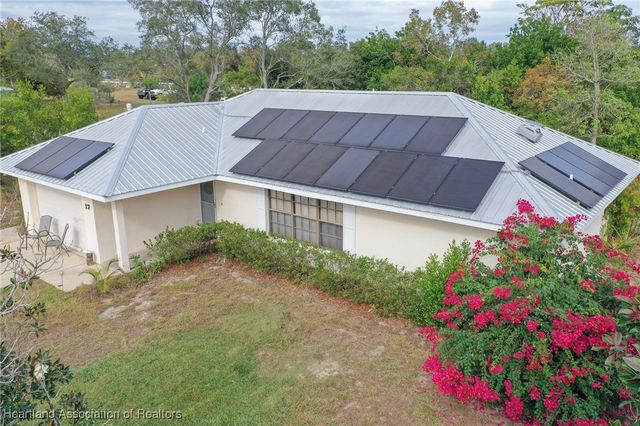 17 Notre Dame Street, Lake Placid, FL 33852