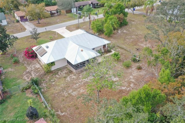 17 Notre Dame Street, Lake Placid, FL 33852