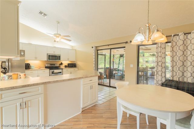 17 Notre Dame Street, Lake Placid, FL 33852