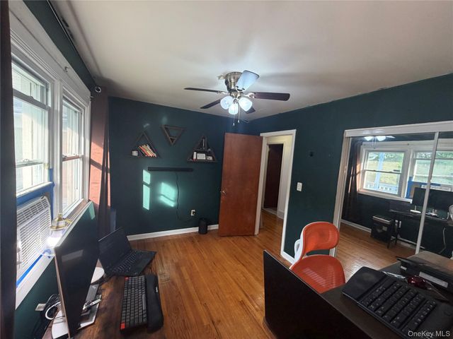 1413 Goshen Turnpike, Middletown, NY 10941