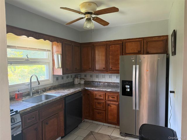 1413 Goshen Turnpike, Middletown, NY 10941