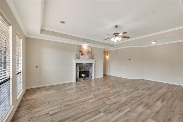 2225 Palm Bay Circle, Seabrook, TX 77586
