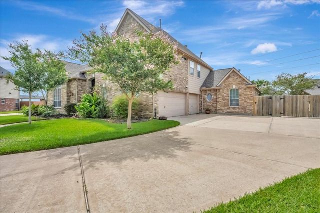 2225 Palm Bay Circle, Seabrook, TX 77586