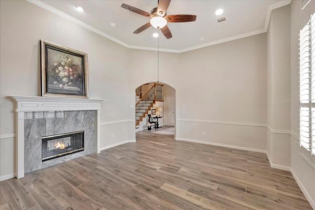 2225 Palm Bay Circle, Seabrook, TX 77586
