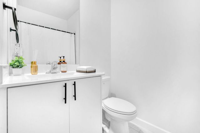 20308 NW 6th Pl, Miami Gardens, FL 33169