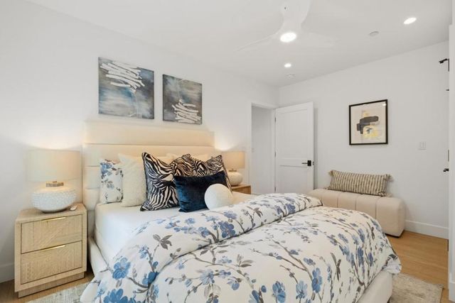 121 Inner Circle, Redwood City, CA 94062