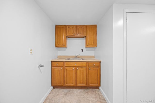 16737 109th Road, Jamaica, NY 11433