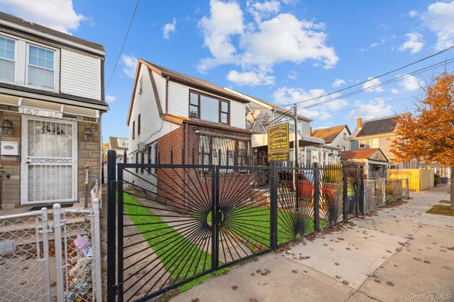 16737 109th Road, Jamaica, NY 11433