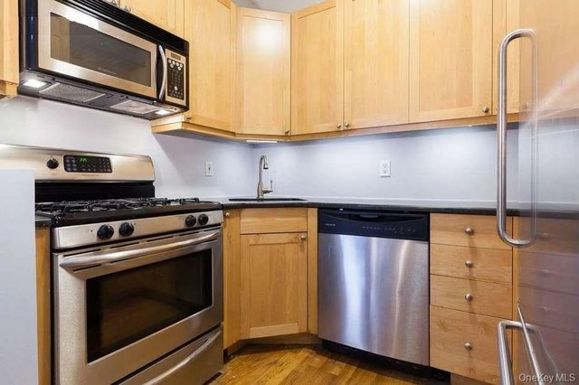 125 Boerum Place 3B, Brooklyn, NY 11201