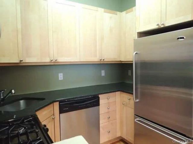 125 Boerum Place 3B, Brooklyn, NY 11201