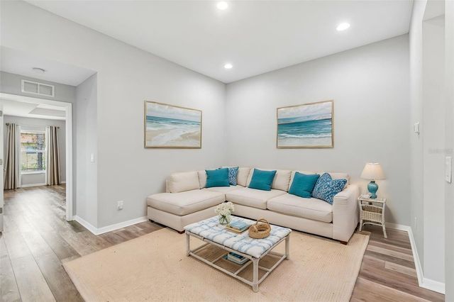 1455 HIDDEN COURT, Tarpon Springs, FL 34689