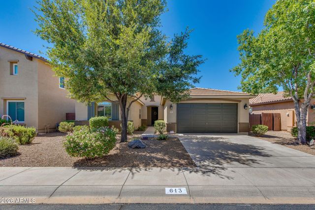613 W STANLEY Avenue, San Tan Valley, AZ 85140