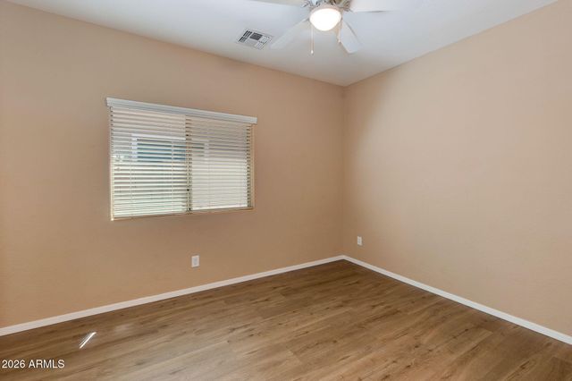 613 W STANLEY Avenue, San Tan Valley, AZ 85140