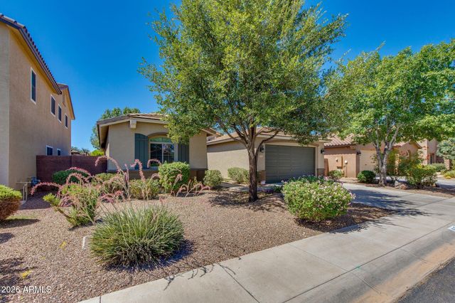 613 W STANLEY Avenue, San Tan Valley, AZ 85140