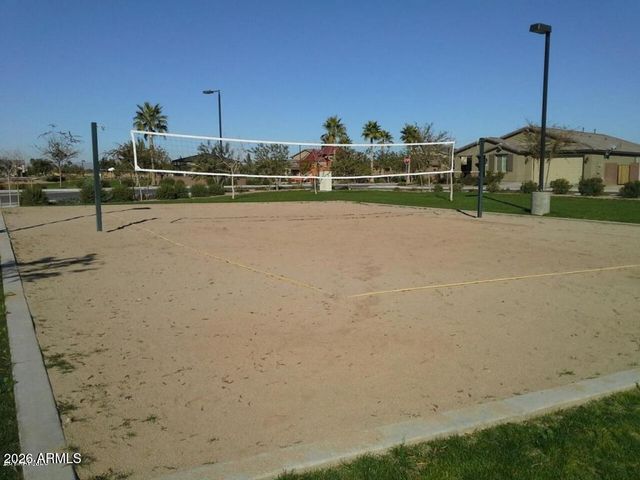 613 W STANLEY Avenue, San Tan Valley, AZ 85140