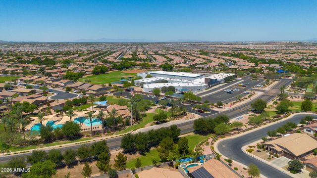 613 W STANLEY Avenue, San Tan Valley, AZ 85140
