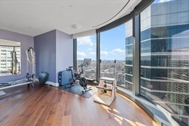 1 Dalton 3506, Boston, MA 02115