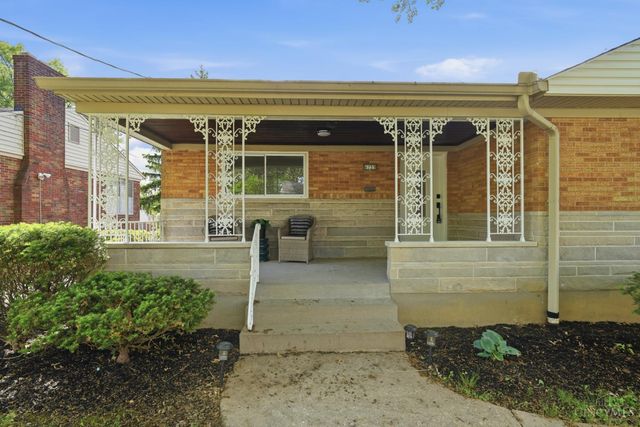 6733 Stoll Lane, Silverton, OH 45236
