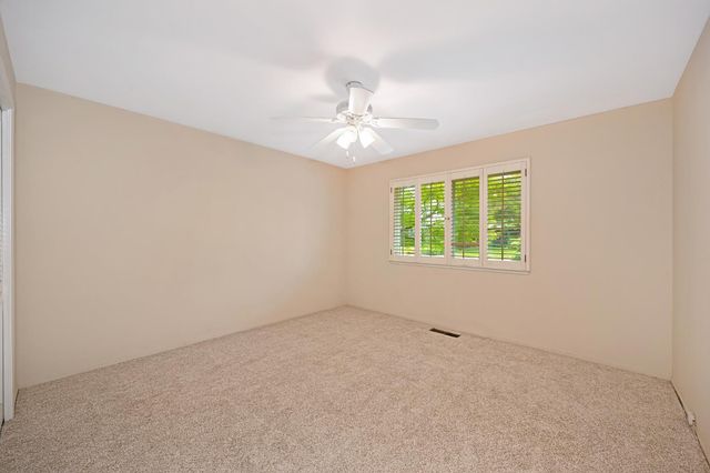 21 Saratoga Cir, Sacramento, CA 95864