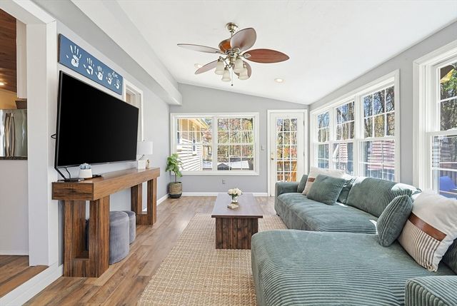 96 Augsburg Dr., Attleboro, MA 02703
