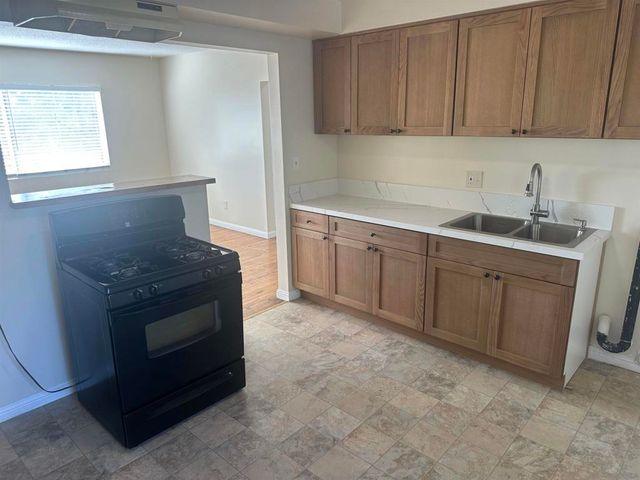 3635 W 110TH Street, Inglewood, CA 90303