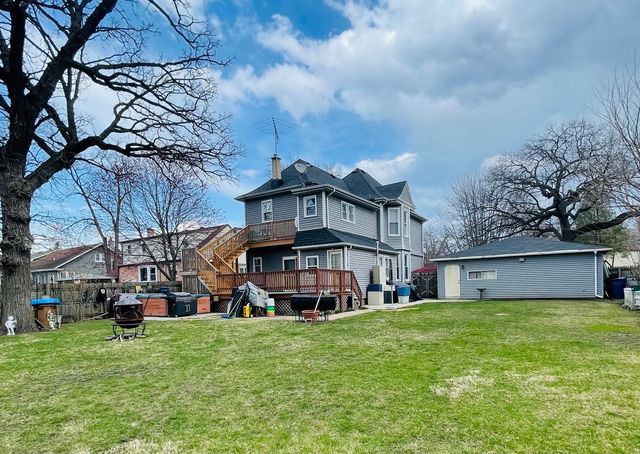 9330 S 51st Avenue, Oak Lawn, IL 60453