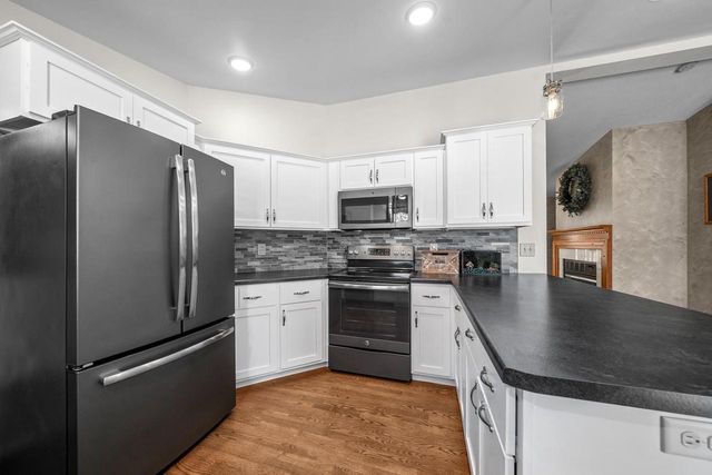 W6768 GREENRIDGE DRIVE, Greenville, WI 54942