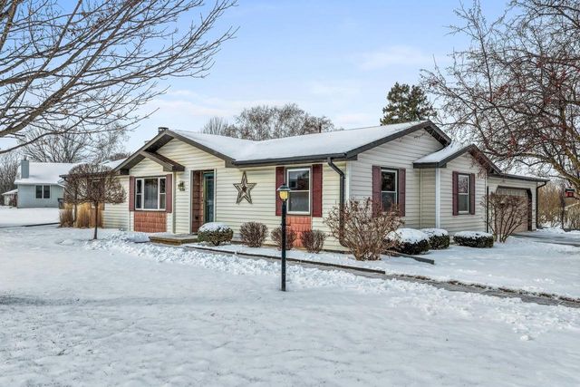 W6768 GREENRIDGE DRIVE, Greenville, WI 54942