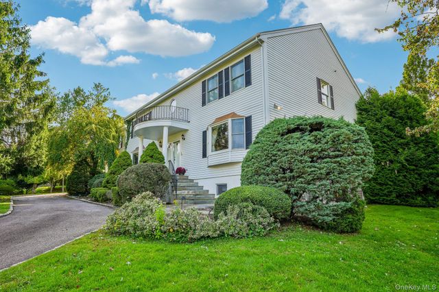 48 Westchester View Lane, White Plains, NY 10607