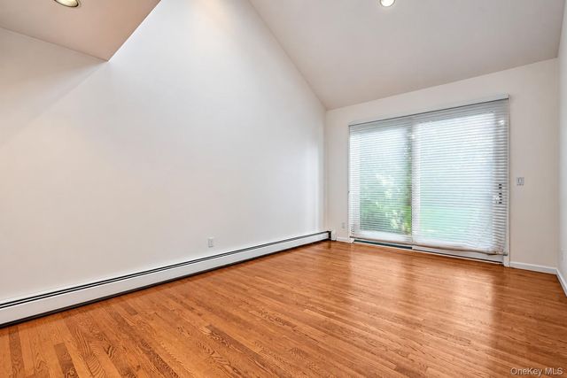 48 Westchester View Lane, White Plains, NY 10607