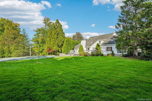 48 Westchester View Lane, White Plains, NY 10607